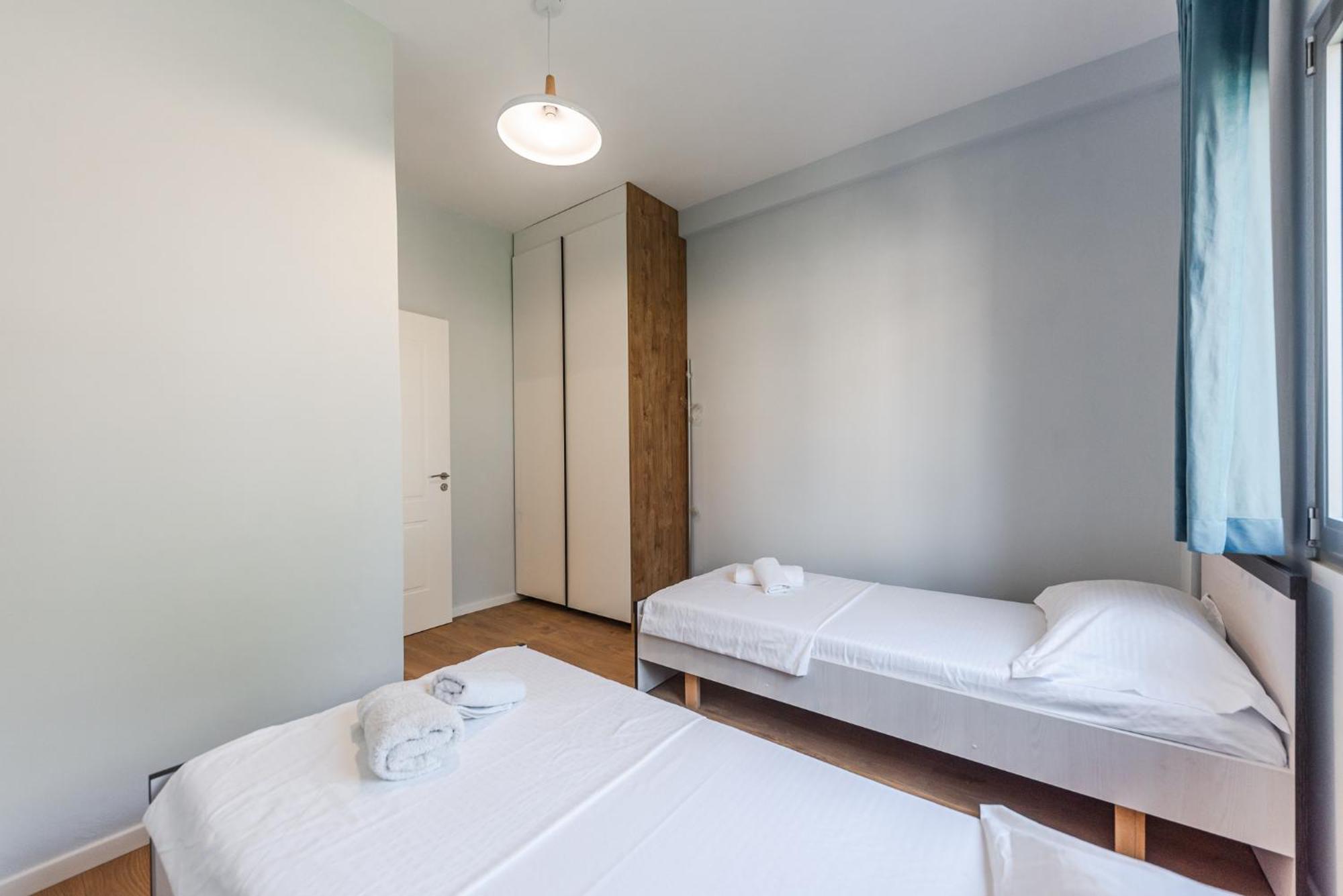 Beni'S Villa Apartments By Ps Golem  Exterior photo